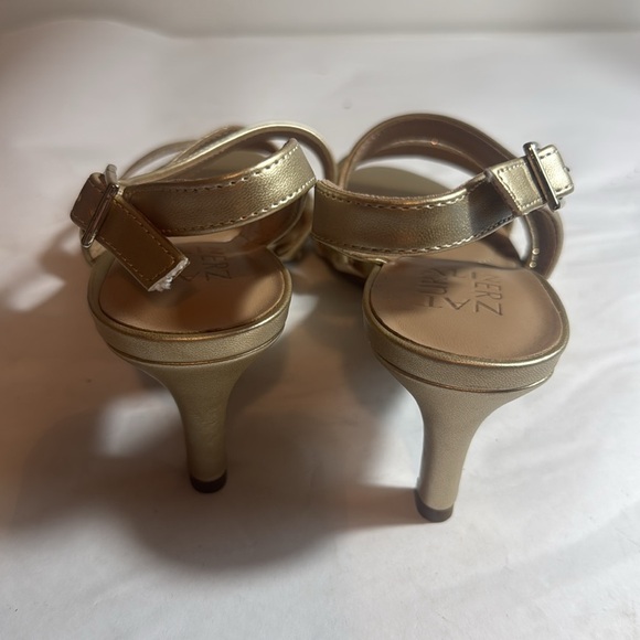 New Naturalizer sparkly gold straps heels women’s 6.5 M - Picture 4 of 6